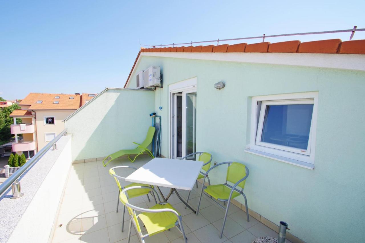 Holiday Apartment Sky, 메덜린 외부 사진